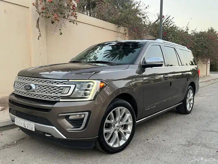 فورد إكسبيديشن بلاتينوم 2019 (Platinum) وارد الجزيرة مخزن 5