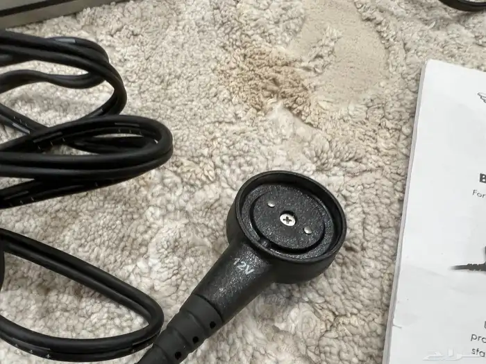 شاحن بطاريه بنتلي اصلي وكاله 1