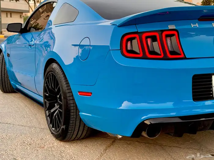 فورد موستنج GT قير عادي 8 سلندر 22