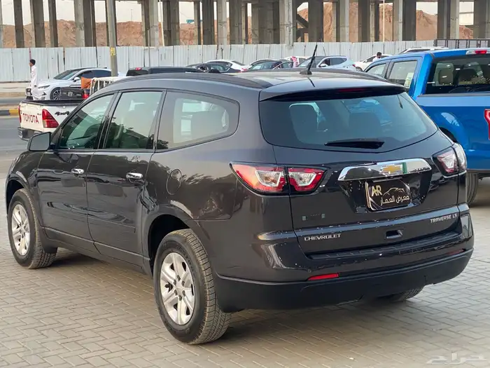 شيفروليه ترافيرس 6