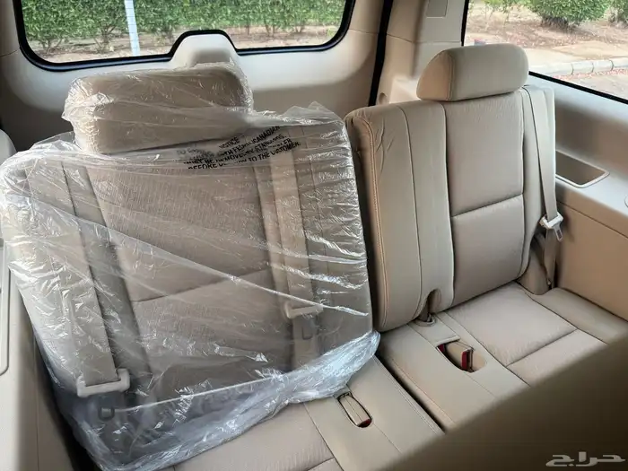 شيفرولية سوبربان 2013 اسود ملكي نظيف للبيع 31