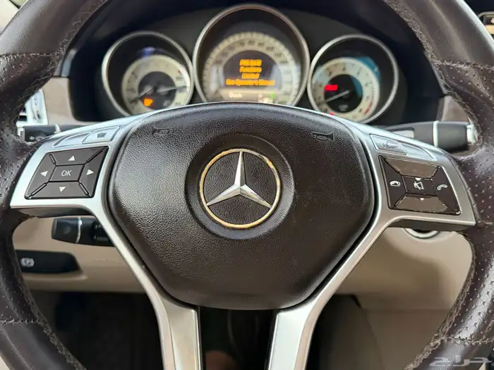 مرسيدس E350 فل 2014 كندي 54