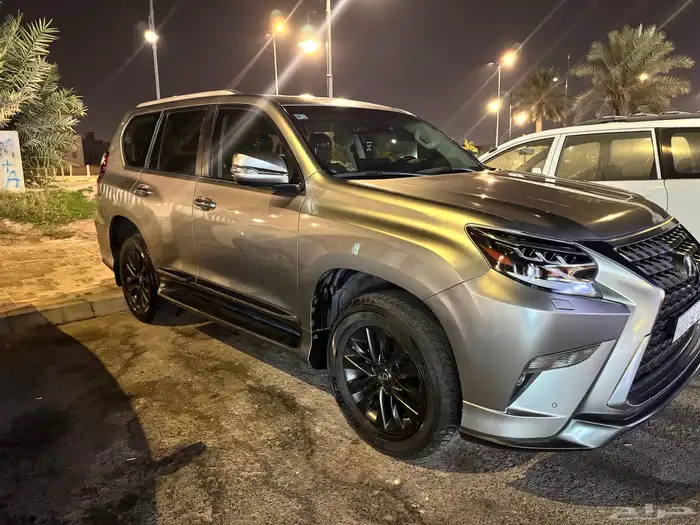 لكزس GX460 موديل 2022 3