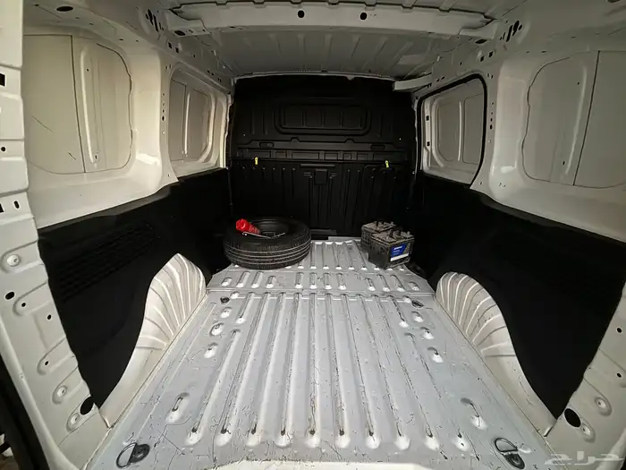 بيجو بارتنر 2021 ديزل بضاعه ممشى 98 الف متوفر 3 حبات 14