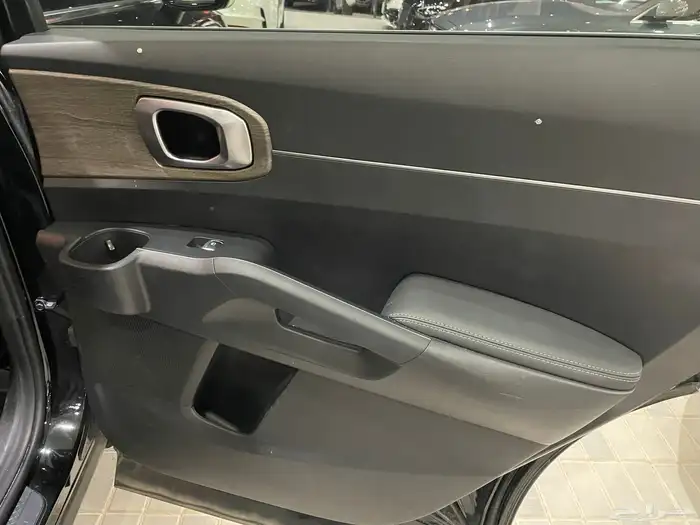 كيا سورنتو 2021 7 ركاب ( ديزل ) 2.2D 15