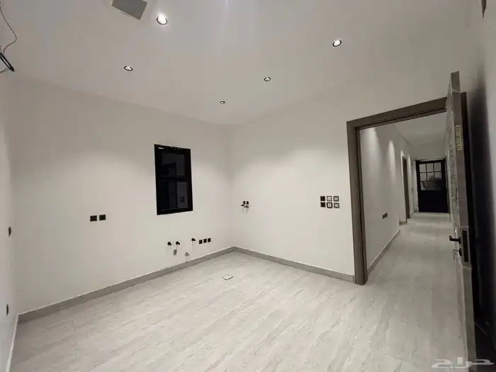 دور ارضي ويوجد دور علوي للبيع 9