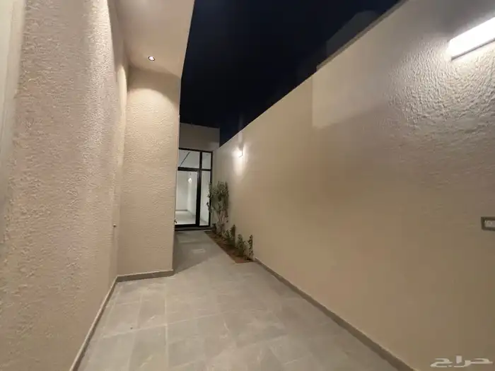 دور ارضي ويوجد دور علوي للبيع 7