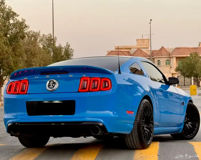 فورد موستنج GT قير عادي 8 سلندر 5