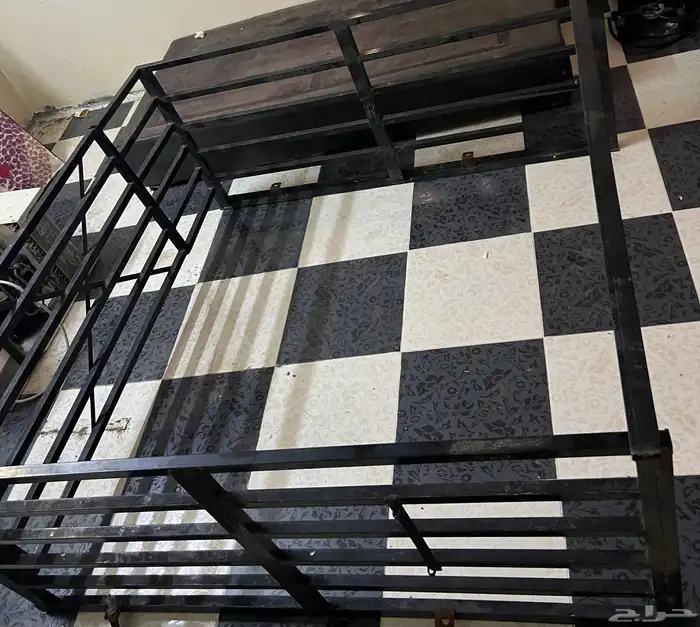 شبك ونيت يركب ع غمارتين نظيف للبيع 1