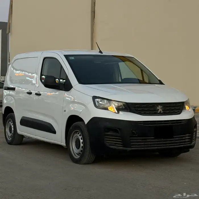 بيجو بارتنر 2021 ديزل بضاعه ممشى 98 الف متوفر 3 حبات 8