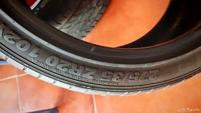 كفرات هانكك كوري نضيفه جدن مقاس 275 35 20 حبتين خلفي 6