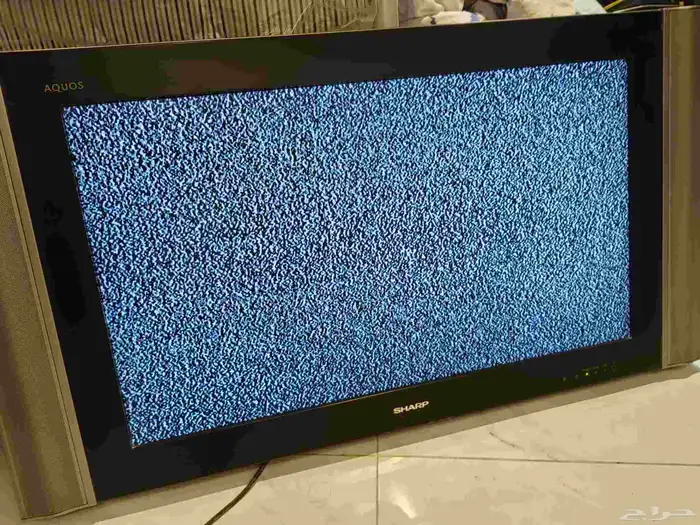 شاشه تلغزيون عدل وشغال وسليم وتشتغل ماتشكي من ايحاجه 0