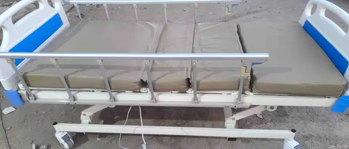 سرير طبي كهربائي للبيع با 1000 0