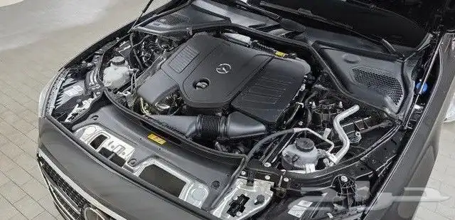 مرسيدس بنزين 18