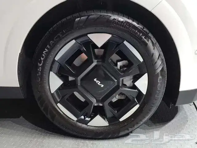 كيا كرنفال موديل 2024 17