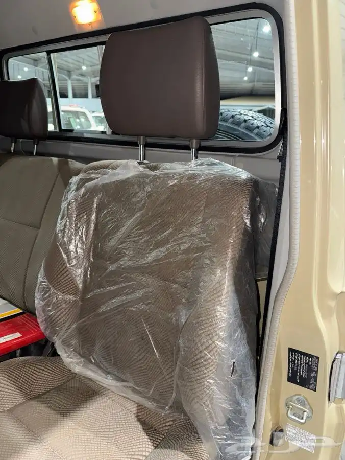 تويوتا جيب شاص عداد 19 الف 9