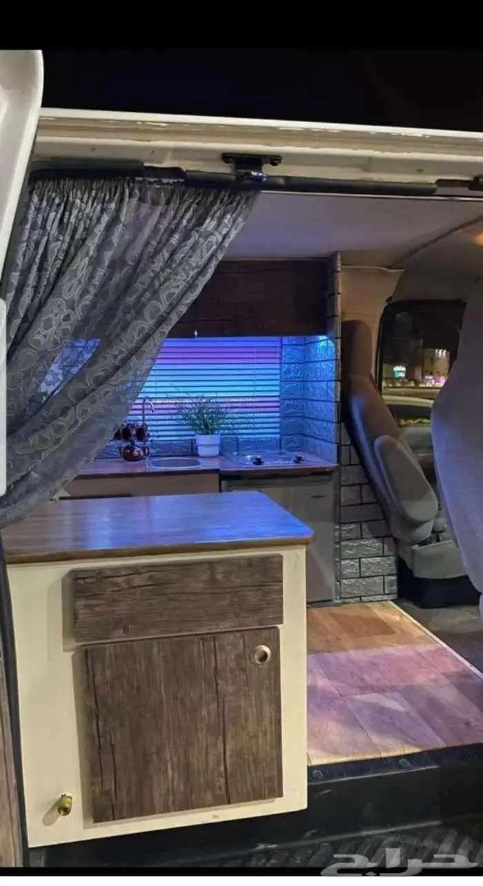 فان 2013 محول لكرفان 6