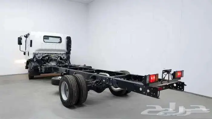 ايسوزو دينا 6 طن و 5 طن موديل 2025 نقد وتقسيط مؤسسات 1