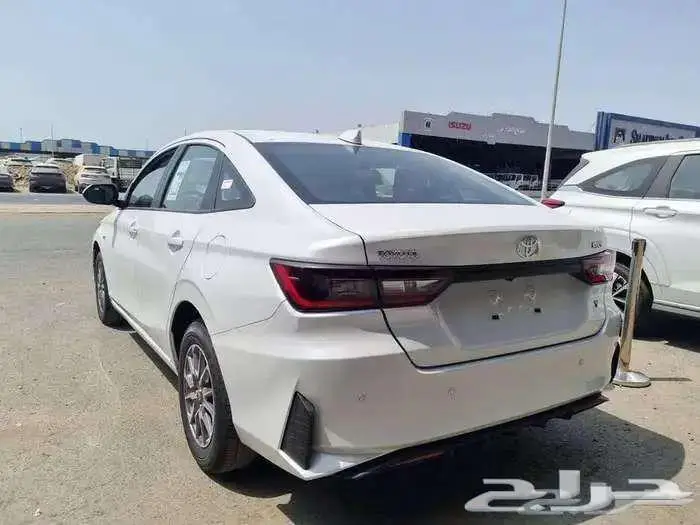 تويوتا يارس Y ستاندر موديل 2026 نقد وتقسيط 1