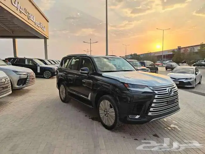 لكزس LX 600 BB فل كامل 2025 سعودي جمرك باقل الاسعار 3