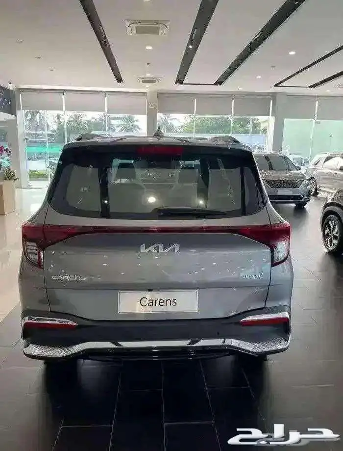 كيا كارينز الشكل الجديد 7 مقاعد نص فل 2025 بأقل الأسعار 9