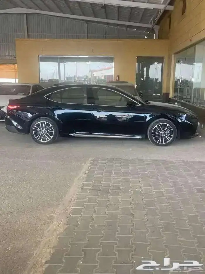 تويوتا كامري جراندي خليجي 2025 متوفر لدى الحسن 3