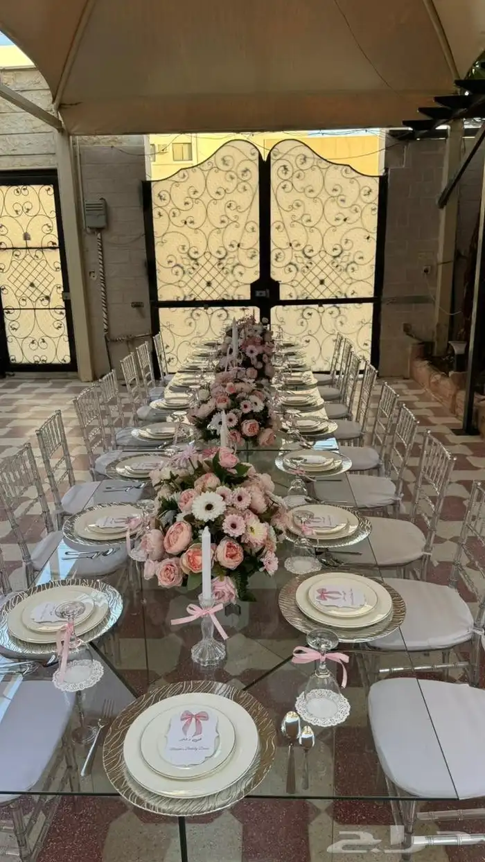 تنسيق وتجهيز طاولات طعام 0