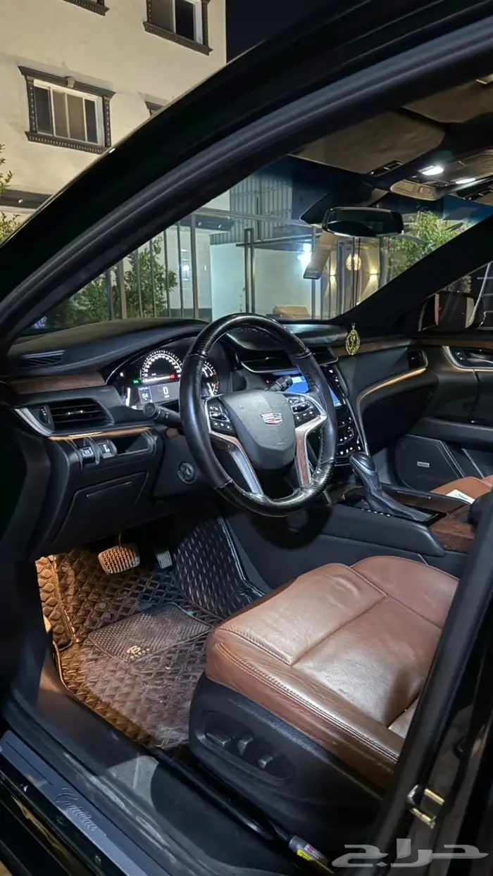 2018كاديلاك 13
