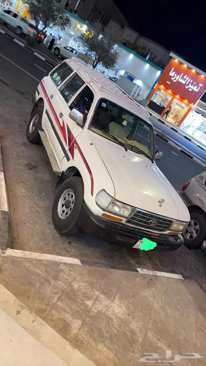 تويوتا لاندكروزر صالون 1995 0