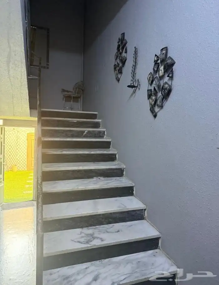 للبيع فيلا في الطائف موقع مميز على واجهيتن شهار - ام العراد 4