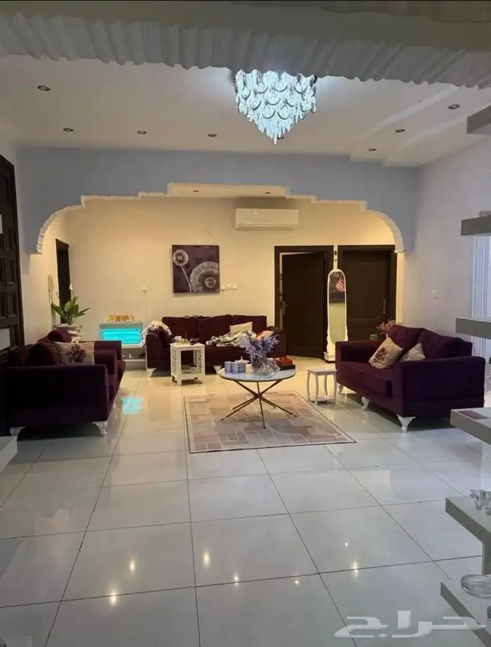 للبيع فيلا في الطائف موقع مميز على واجهيتن شهار - ام العراد 2