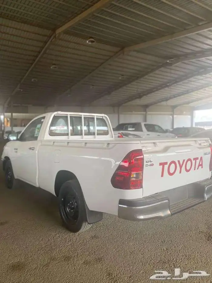 هايلوكس غماره ديزل 4 2مكينه 2.4 موديل 2025 قسط يبدأ من 1120 9