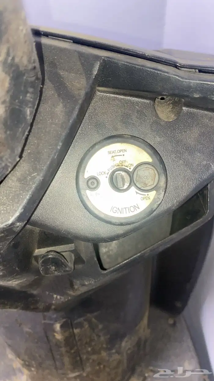 دباب بطه وسام ناري واقف له شهرين يشتغل وأموره تمام بس ناقصه 3