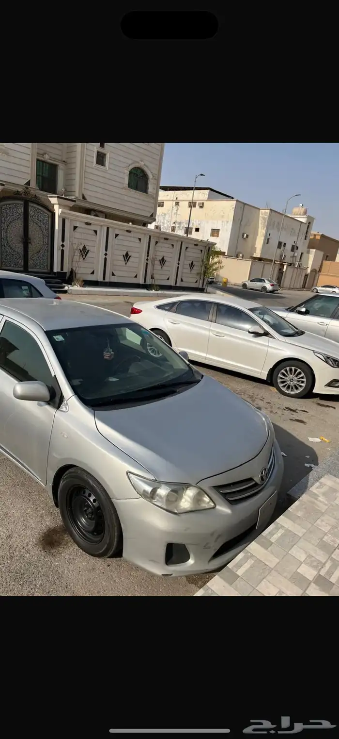 للبيع كورولا 2010 4