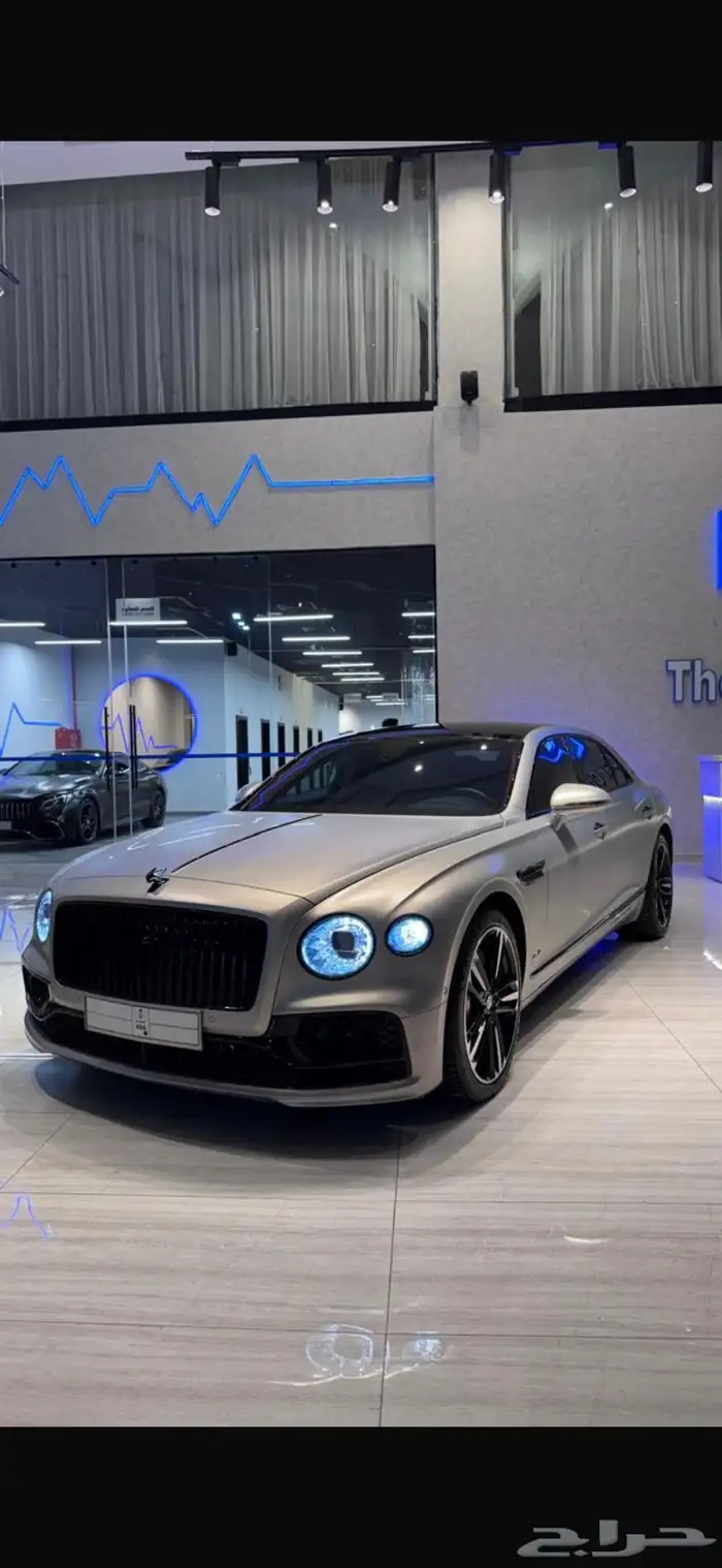 بنتلي فلاينق سبير 2020 Black Line 4