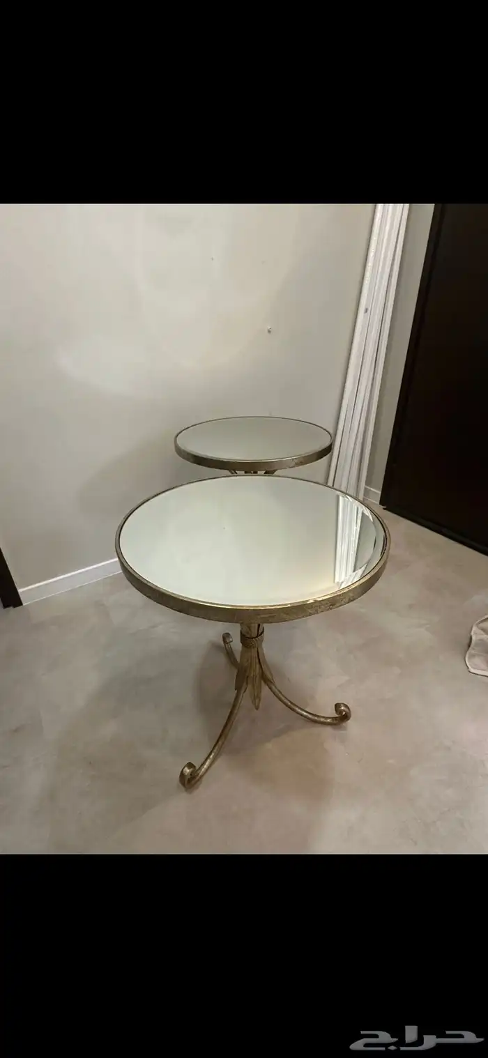 طاولات للبيع ممتازه تعطي جمال للمكان والديكور المنزلي 0