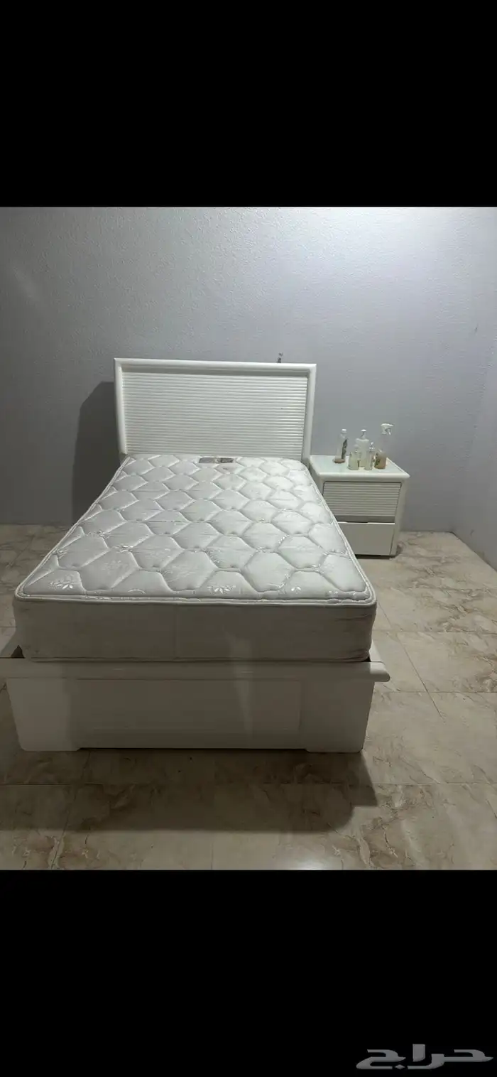 سرير متر وعشرين نفر واحد 2