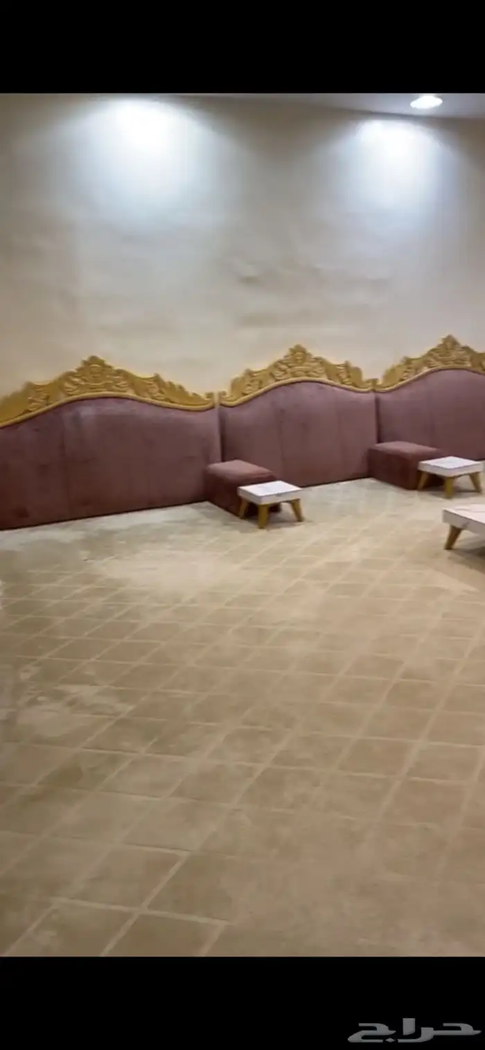 مجلس ملكي مقاس 6ب 5 3