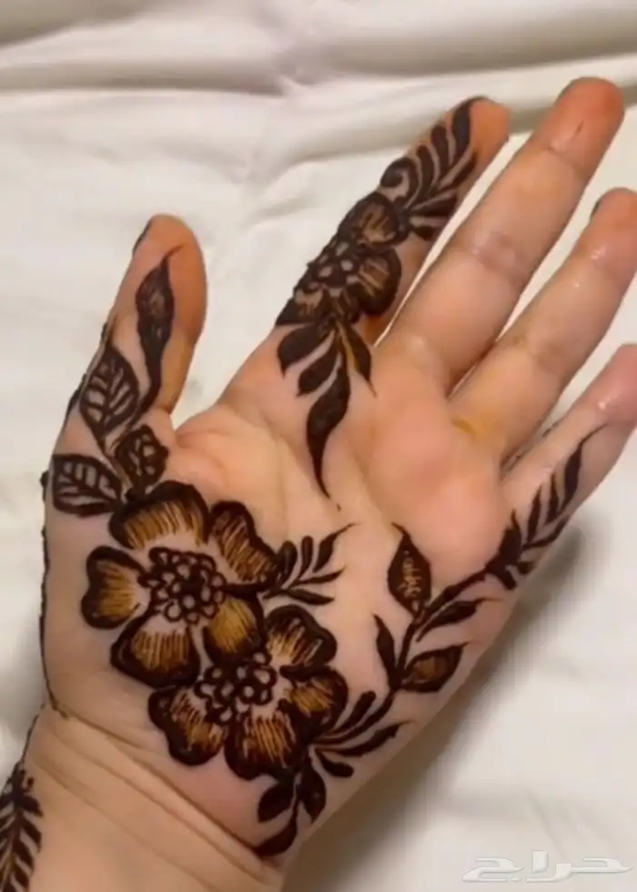 نقاشه الرياض نقش حناء الرياض 2