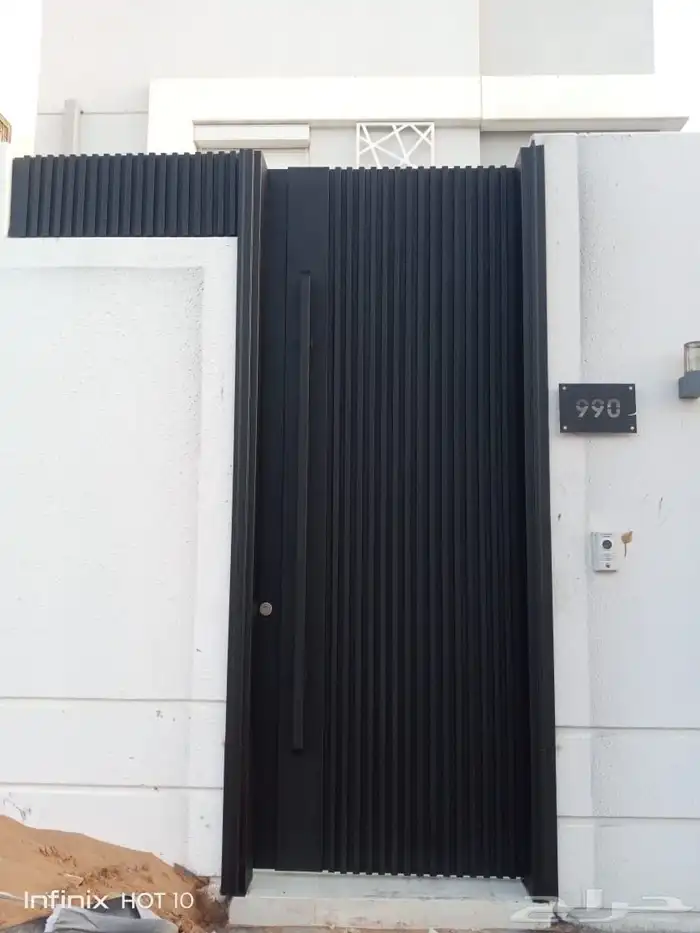 ابواب حديد ابواب كلادينج ابواب المنيوم سواتر مظلات هناجر 0