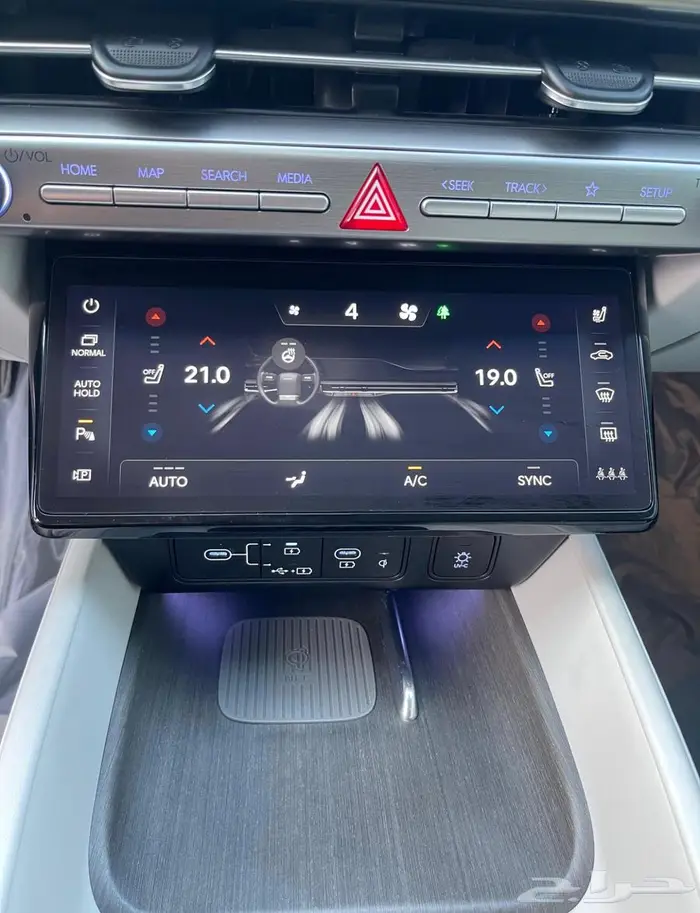 ازيرا 2023 وارد كوريا 29