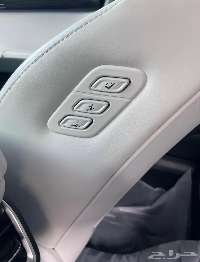 ازيرا 2023 وارد كوريا 24