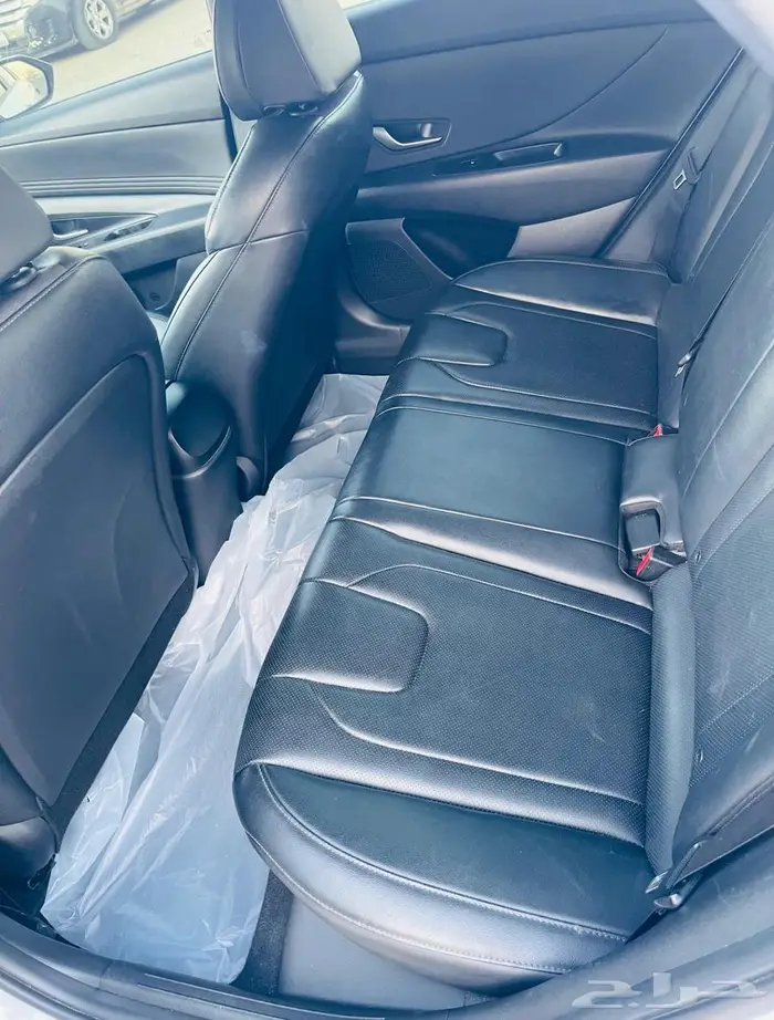 النترا ( افانتي) 2023 10