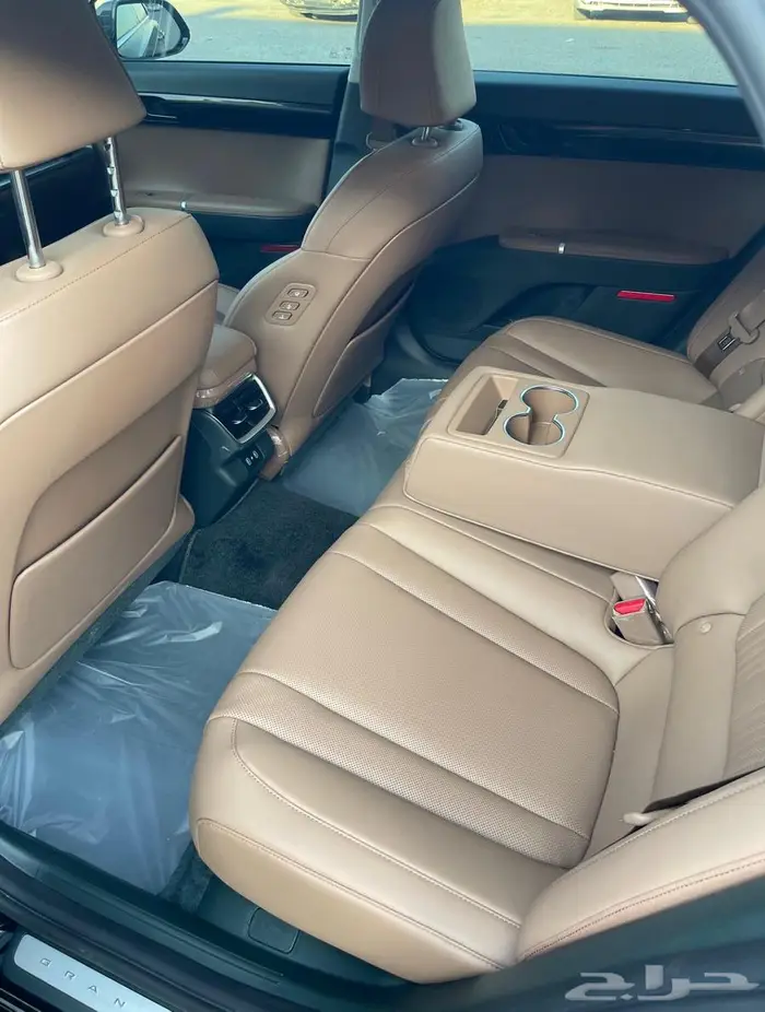 ازيرا 2025 وارد كوريا 13