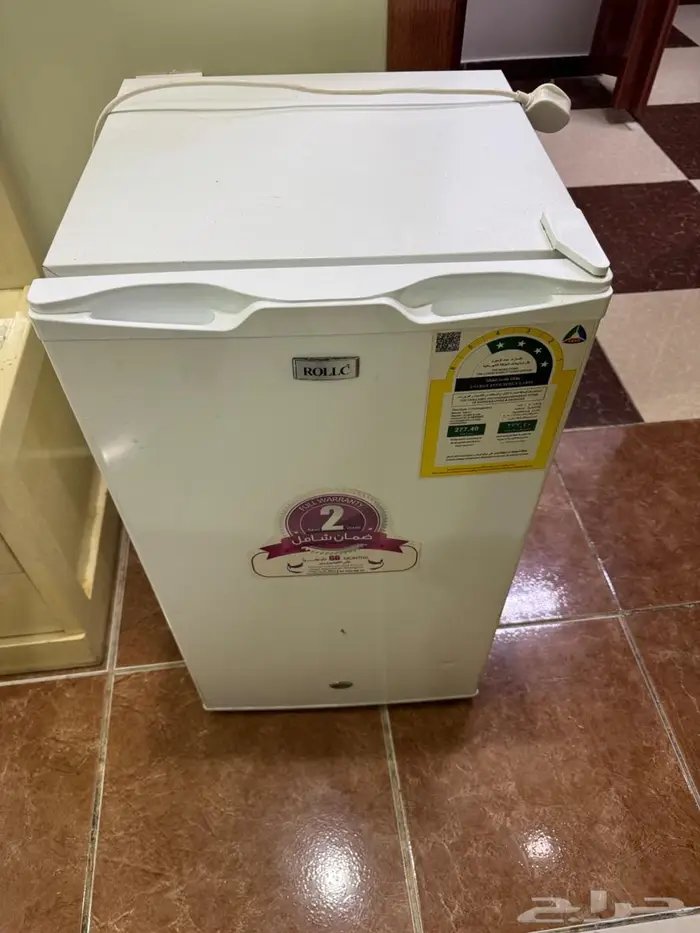 مكتب وثلاجه وشاشه LG 42 بوصه 0