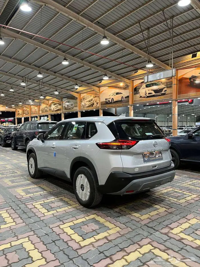 عرض خاص نيسان اكس تريل 5 مقاعد بدون دبل موديل 2026 3