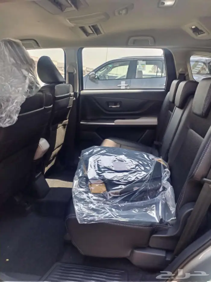 تويوتا فيلوز 2025 GLX عبداللطيف جميل 8