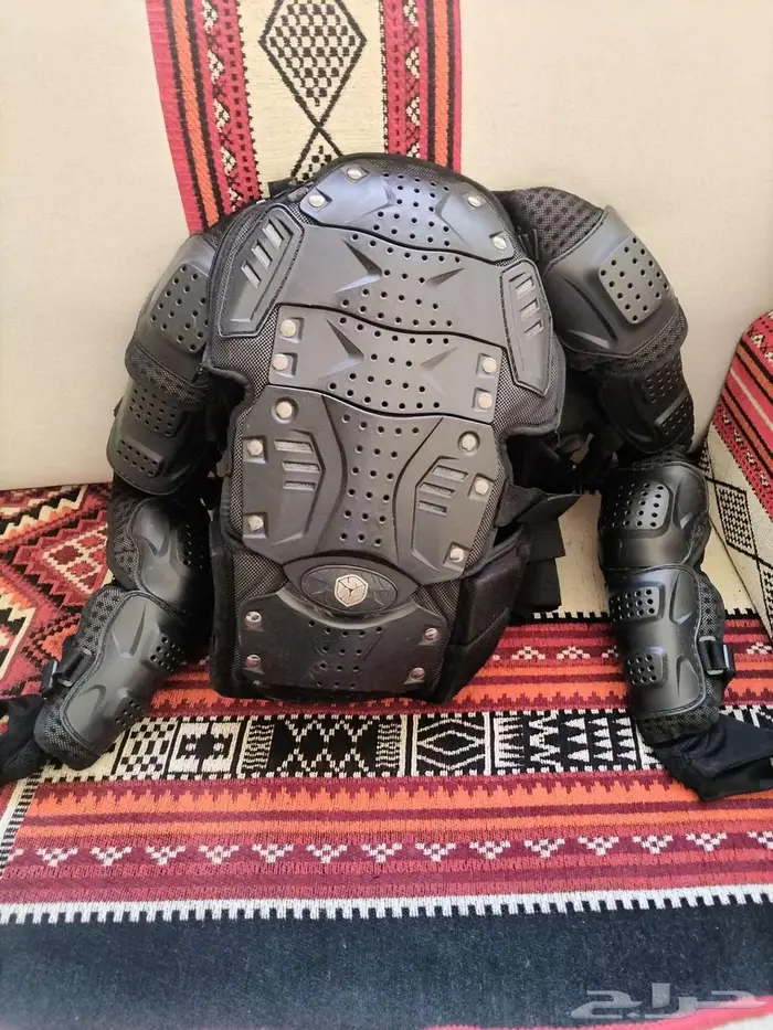 خوذة وسفتي للبيع 3