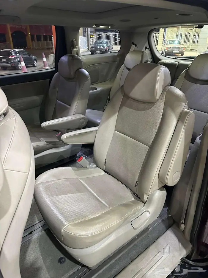 كيا كرنفال 2019 ديزل مستورد شاشه كاميرا فتحتين سقف 15