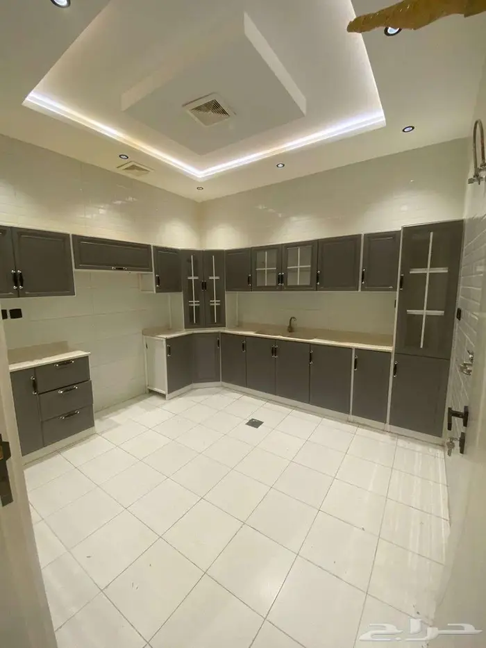 شقة للايجار بحي الواحة سندس 8